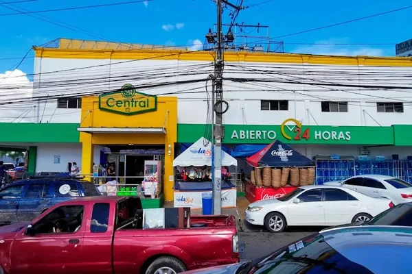 Fachada de Central II